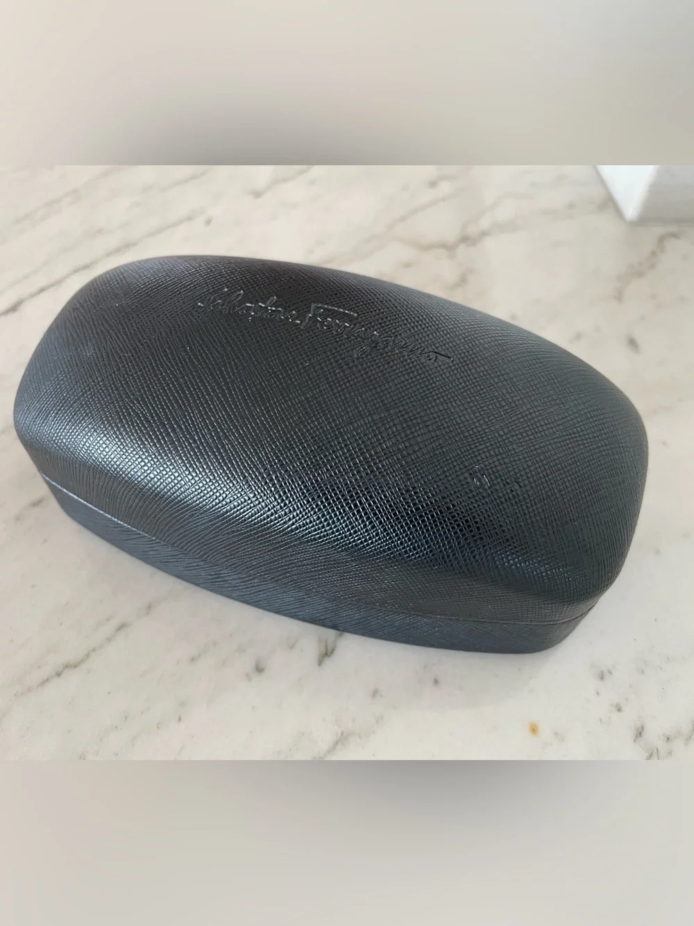 Authentic Salvatore Ferragamo Black Hard Sunglasses glasses Case Italy VGUC